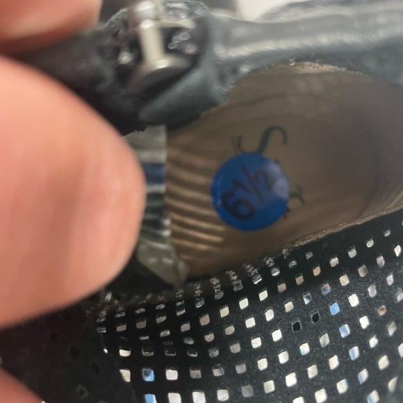 Soft boots size 6.5 - Picture 4 of 5